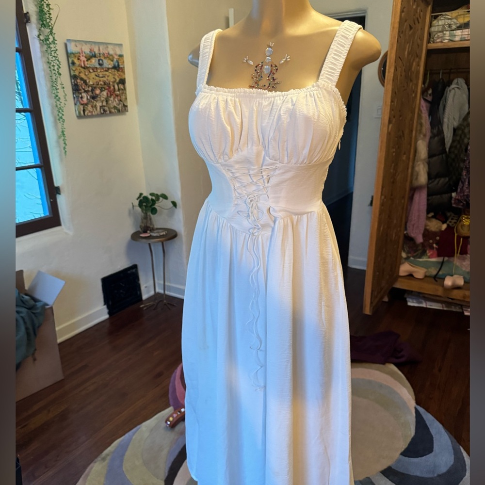 NWOT white corset maxi dress size M